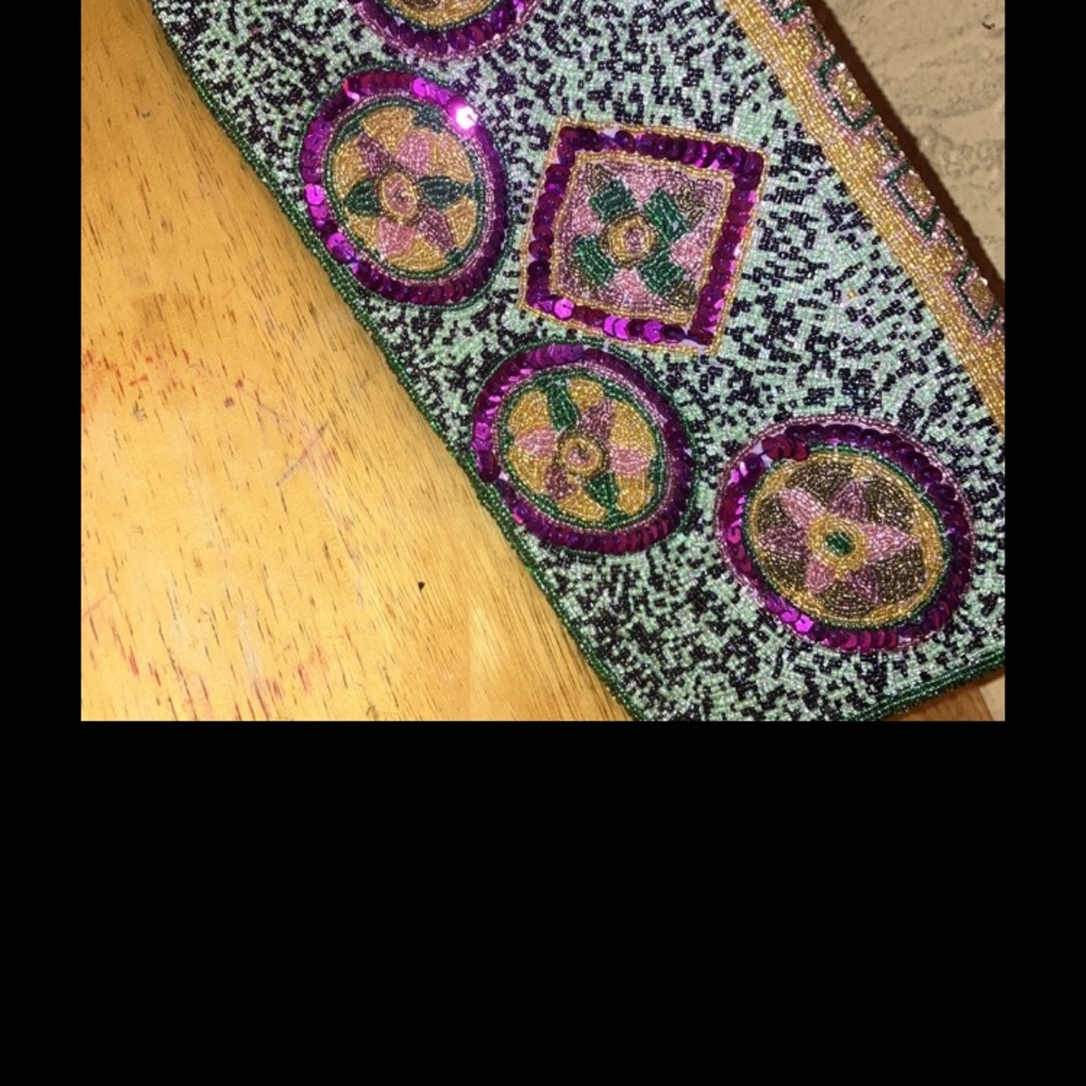 Beaded pattern bag - Picture 4 of 5